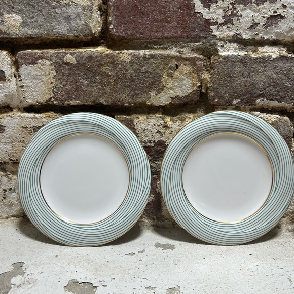Set of 5 Nina Ricci Plasier De La MAISON green white and gold plates. - Picture 7 of 9